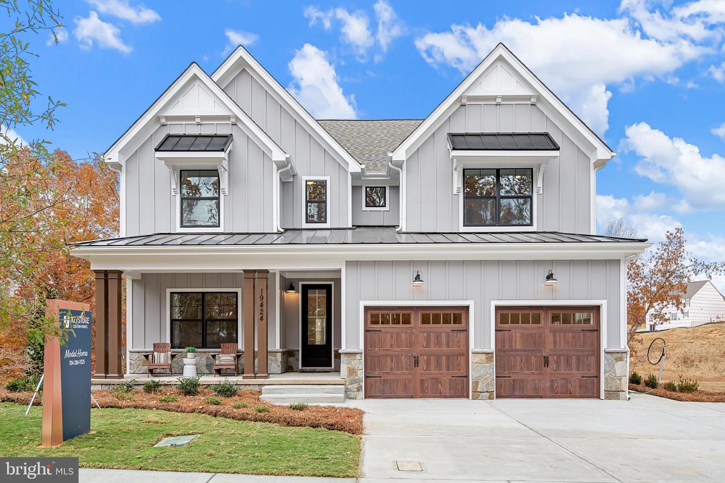 6142 SNOWDENS RUN DR #SAVANNAH Property Photo 1