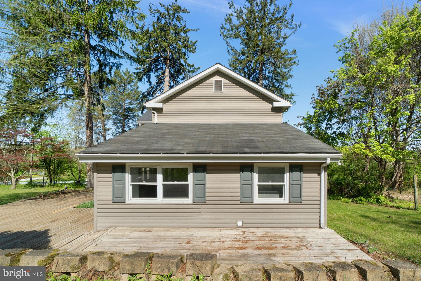 753 Old New Windsor Pike Property Photo 3