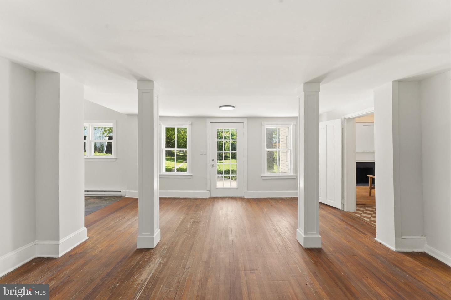 753 Old New Windsor Pike Property Photo 11