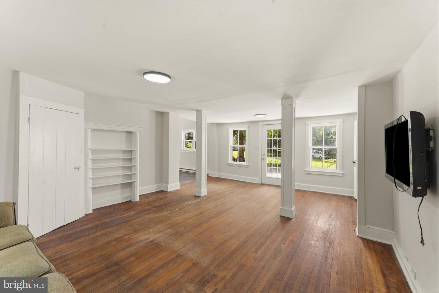 753 Old New Windsor Pike Property Photo 14