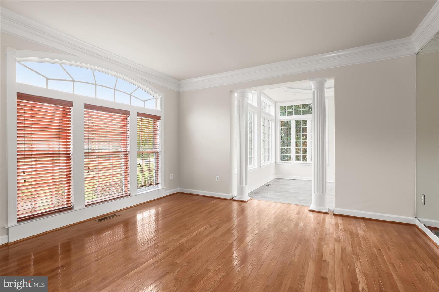 2059 Conan Doyle Way Property Photo 8
