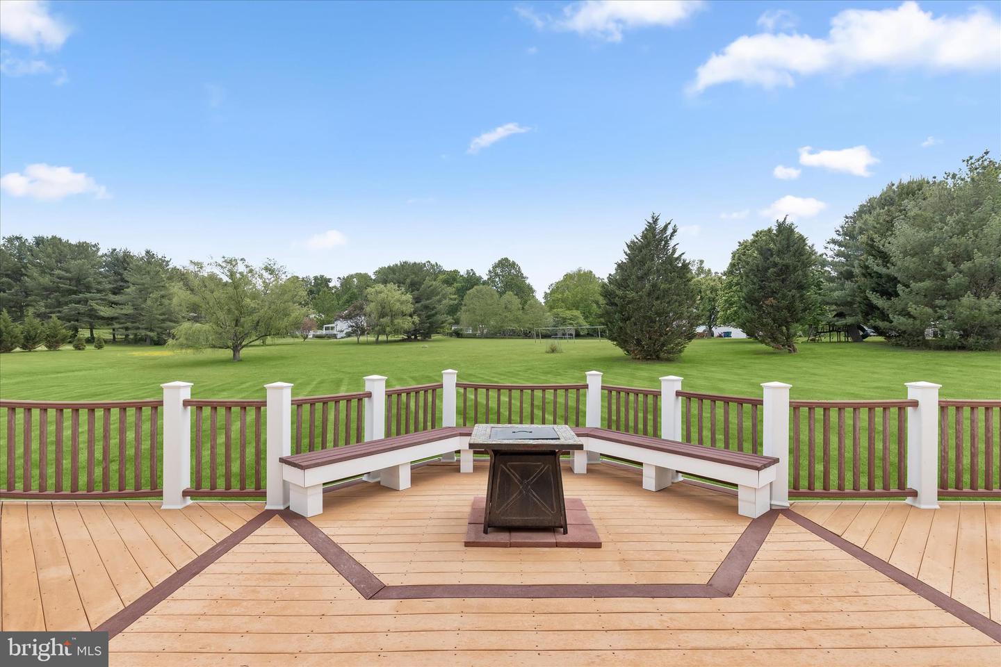 2059 Conan Doyle Way Property Photo 28