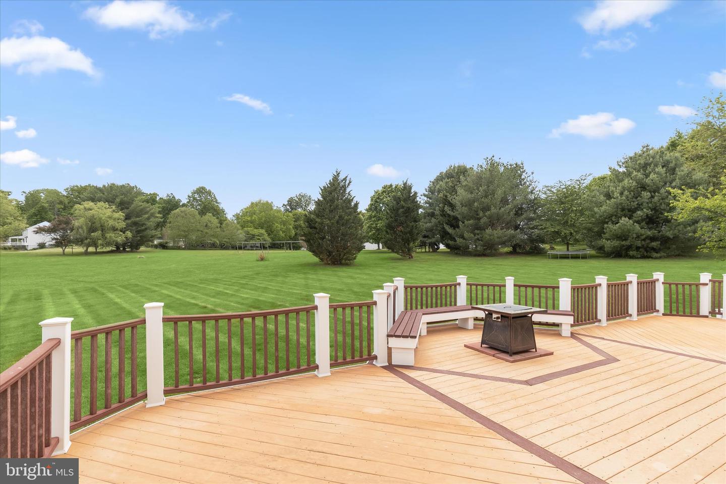2059 Conan Doyle Way Property Photo 29