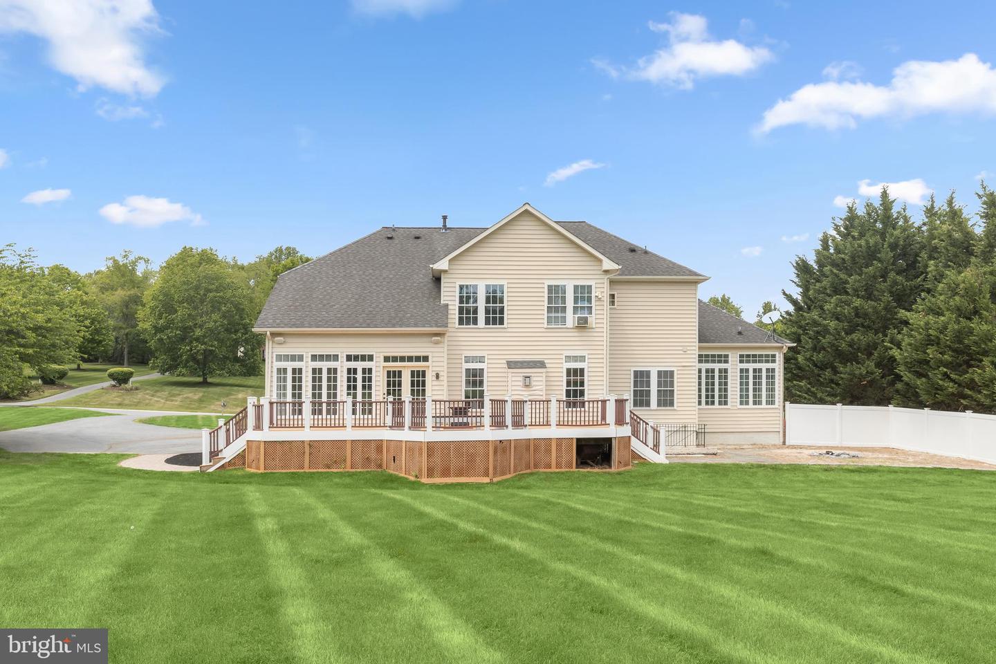 2059 Conan Doyle Way Property Photo 32