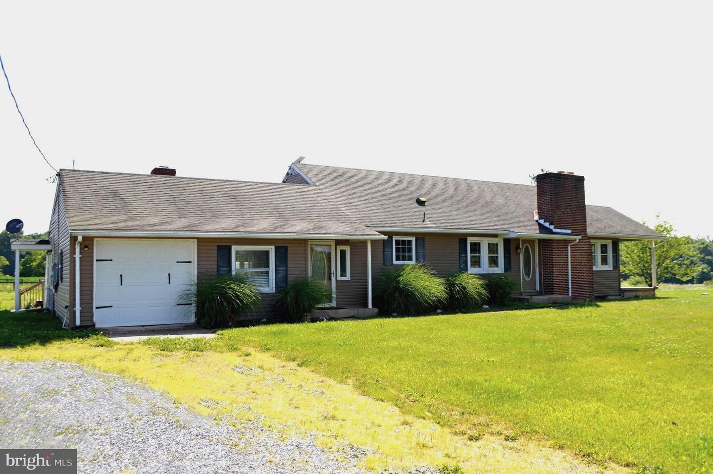2051 Stover Rd Property Photo 1