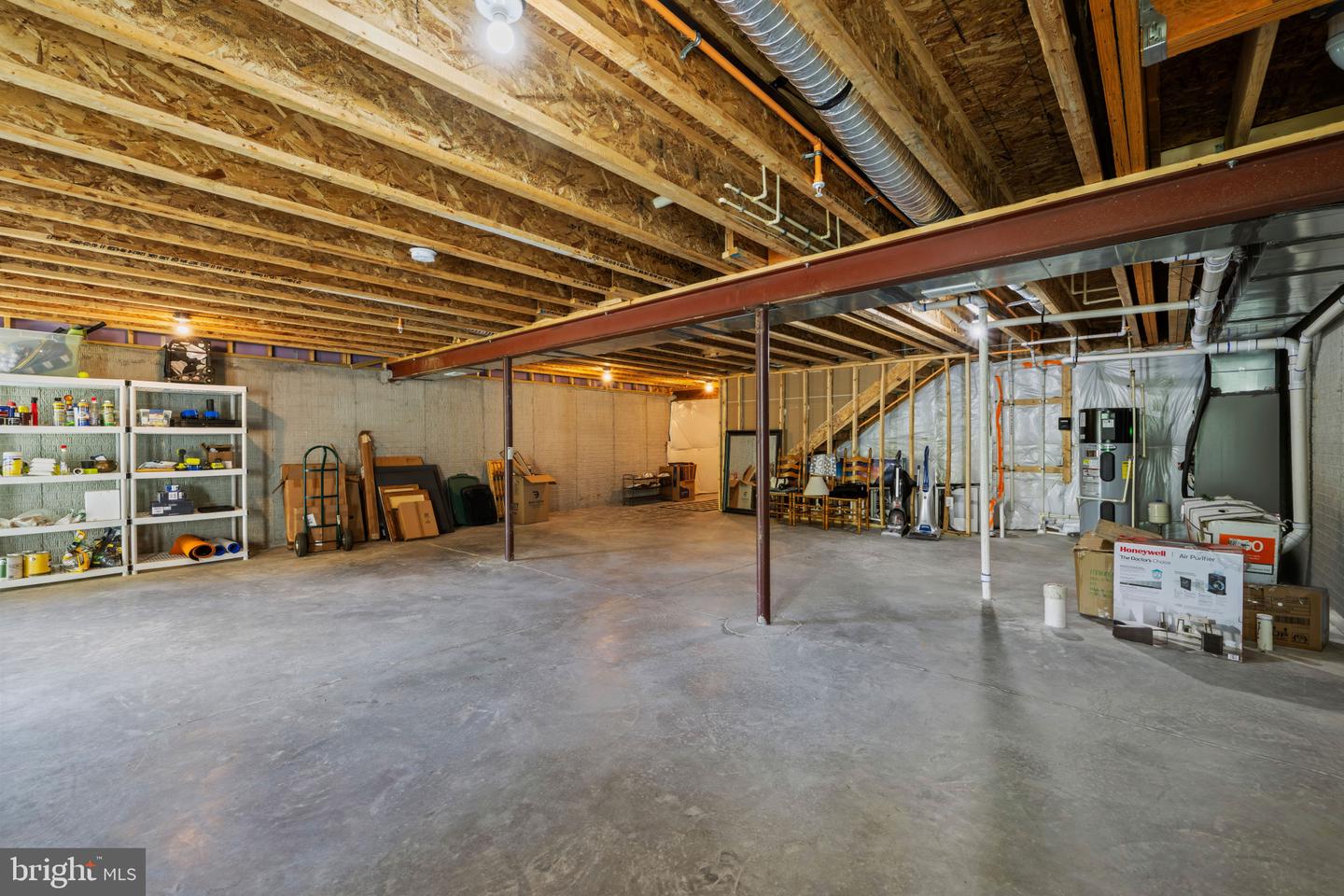 2812 Town View Cir Property Photo 37