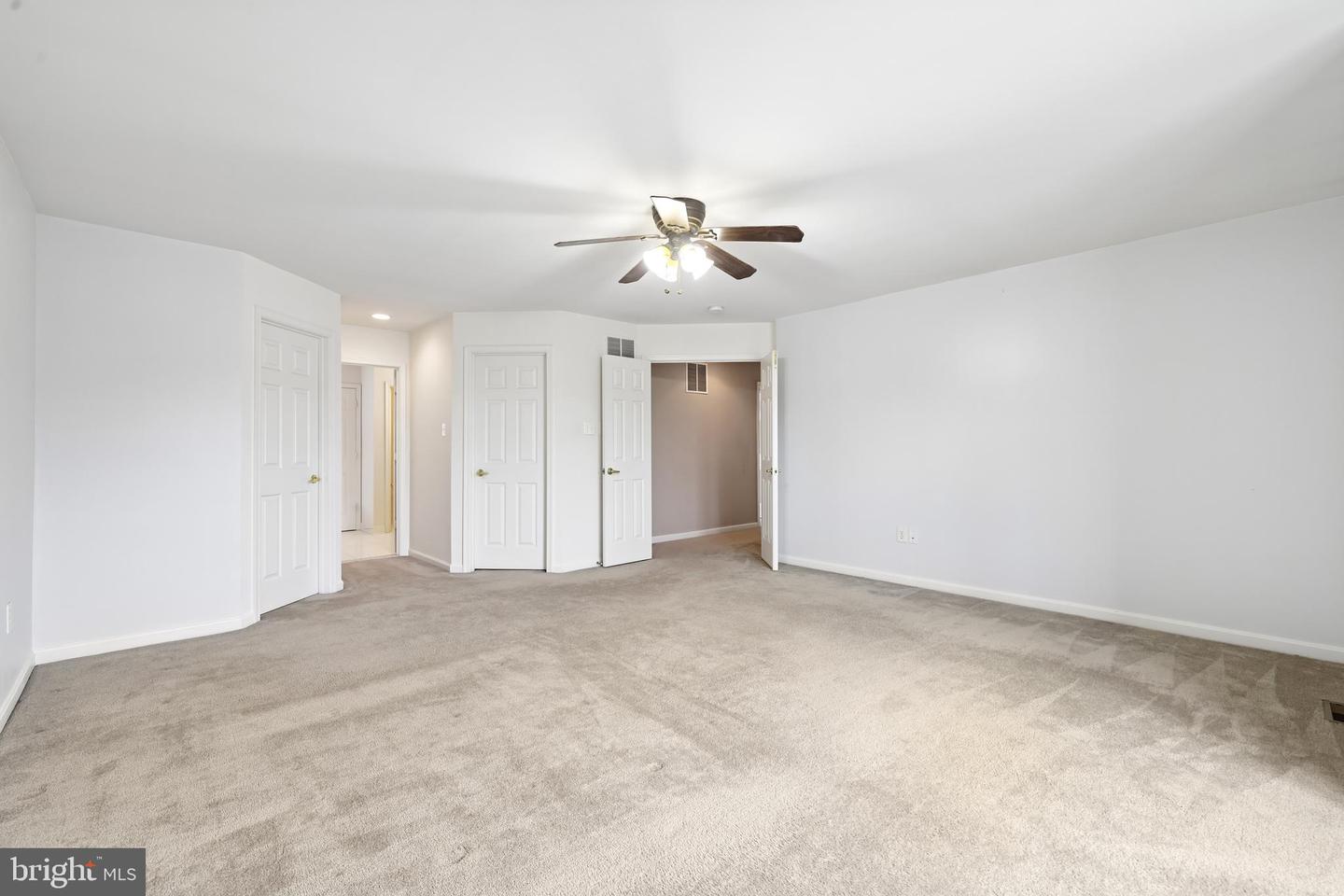 551 Hidden Stream Ct Property Photo 19