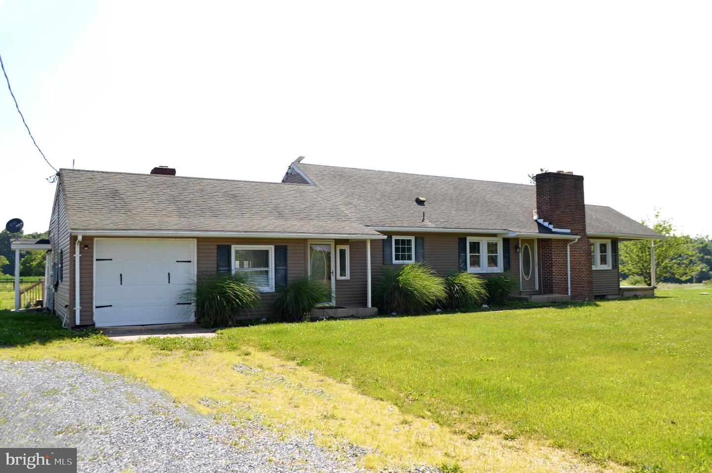 2051 Stover Rd Property Photo 1
