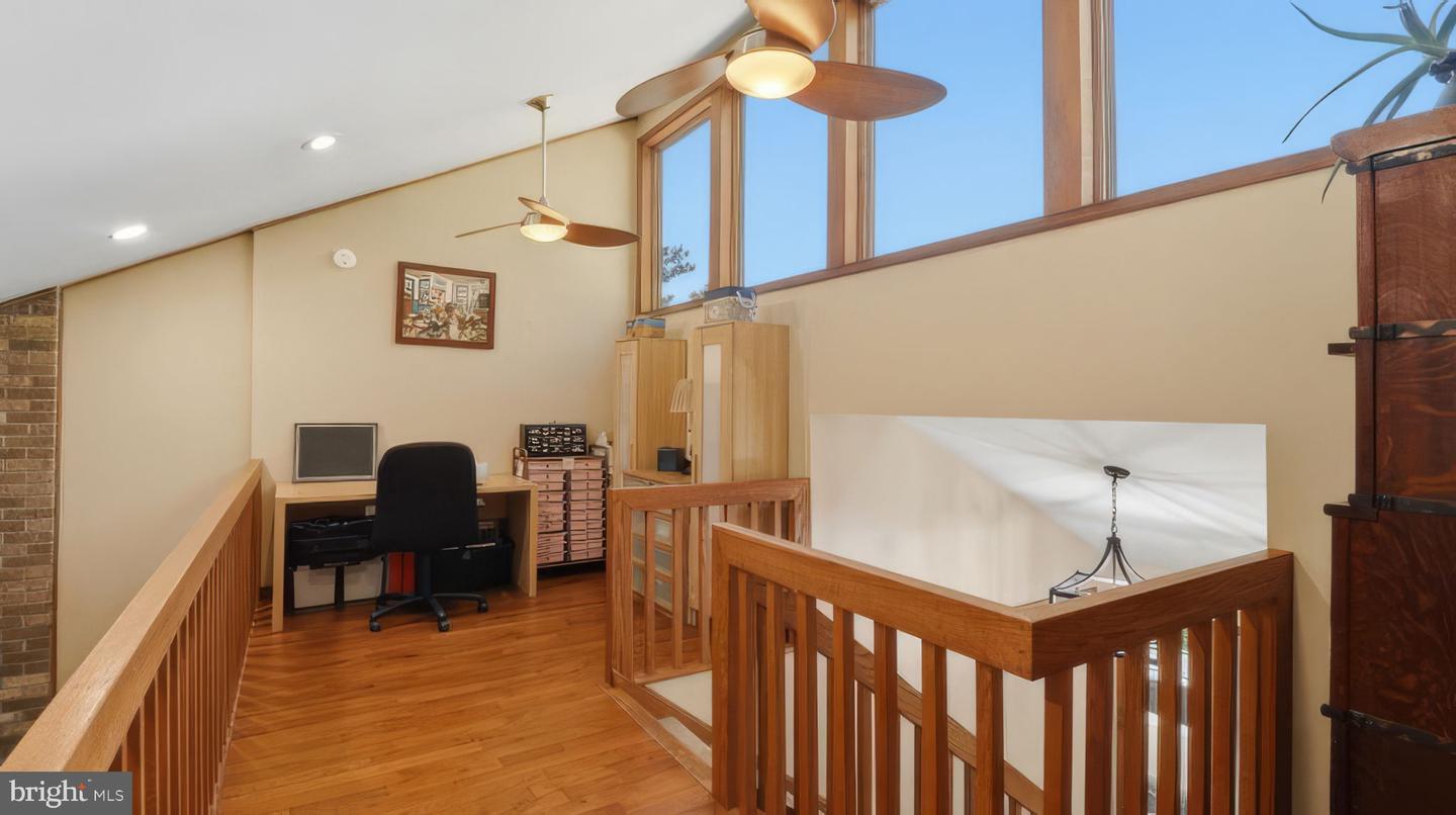 2185 Sams Creek Rd Property Photo 20