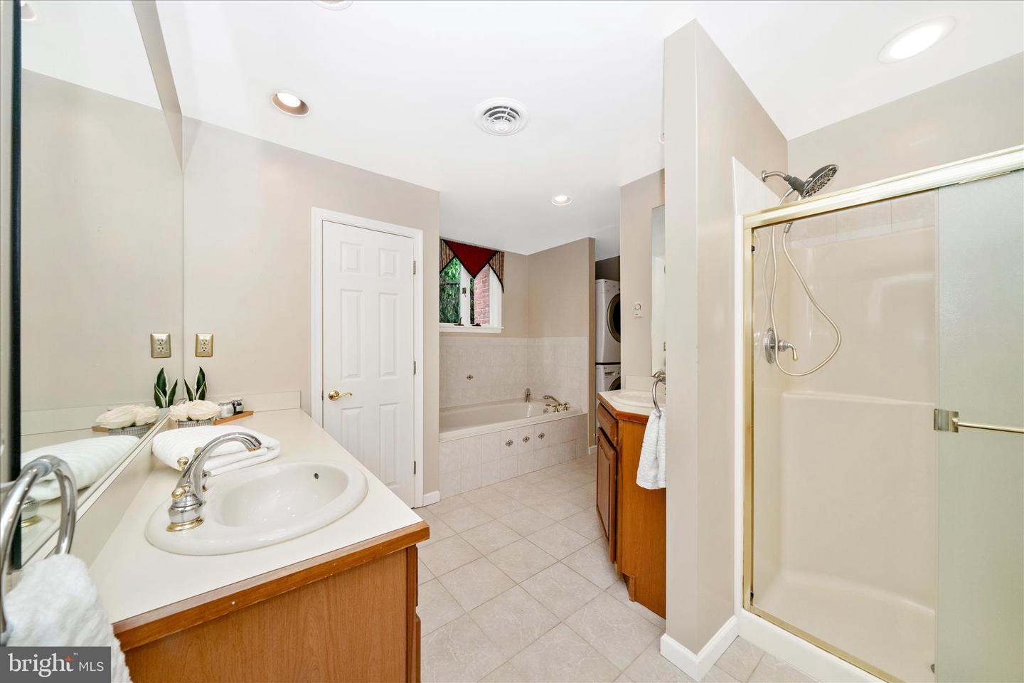 3204 Hooper Rd Property Photo 37