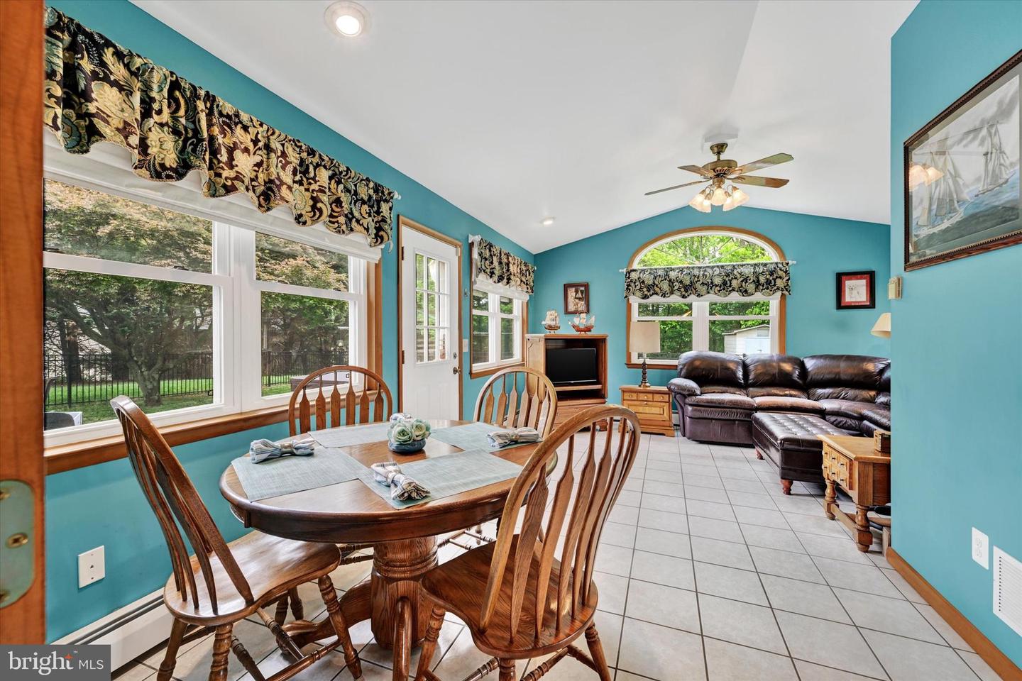 1609 Fairmount Rd Property Photo 15