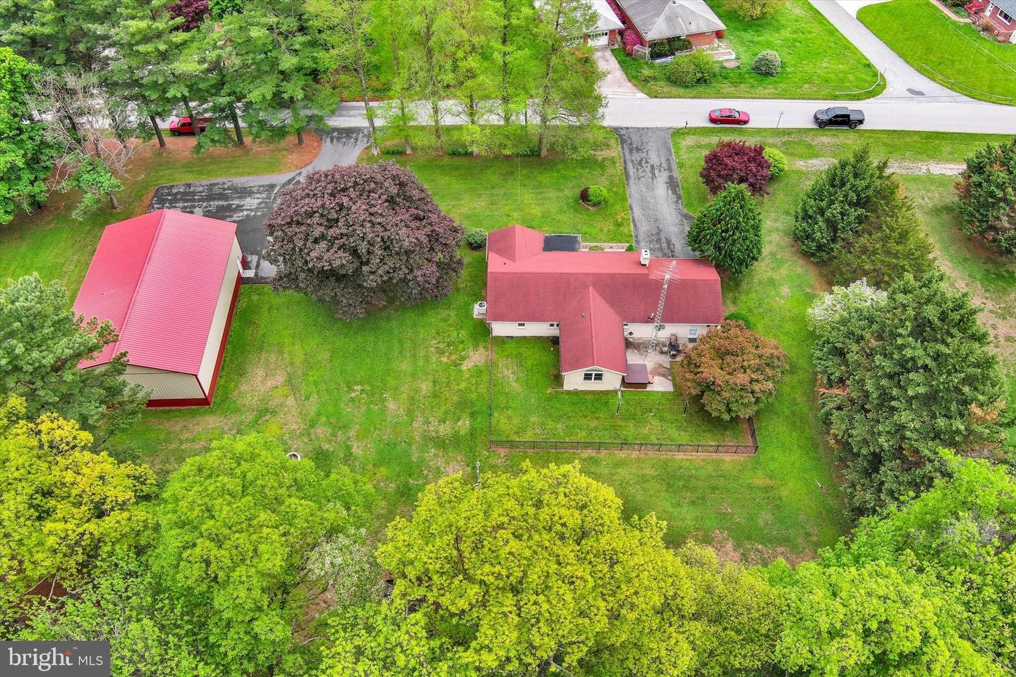 1609 Fairmount Rd Property Photo 31