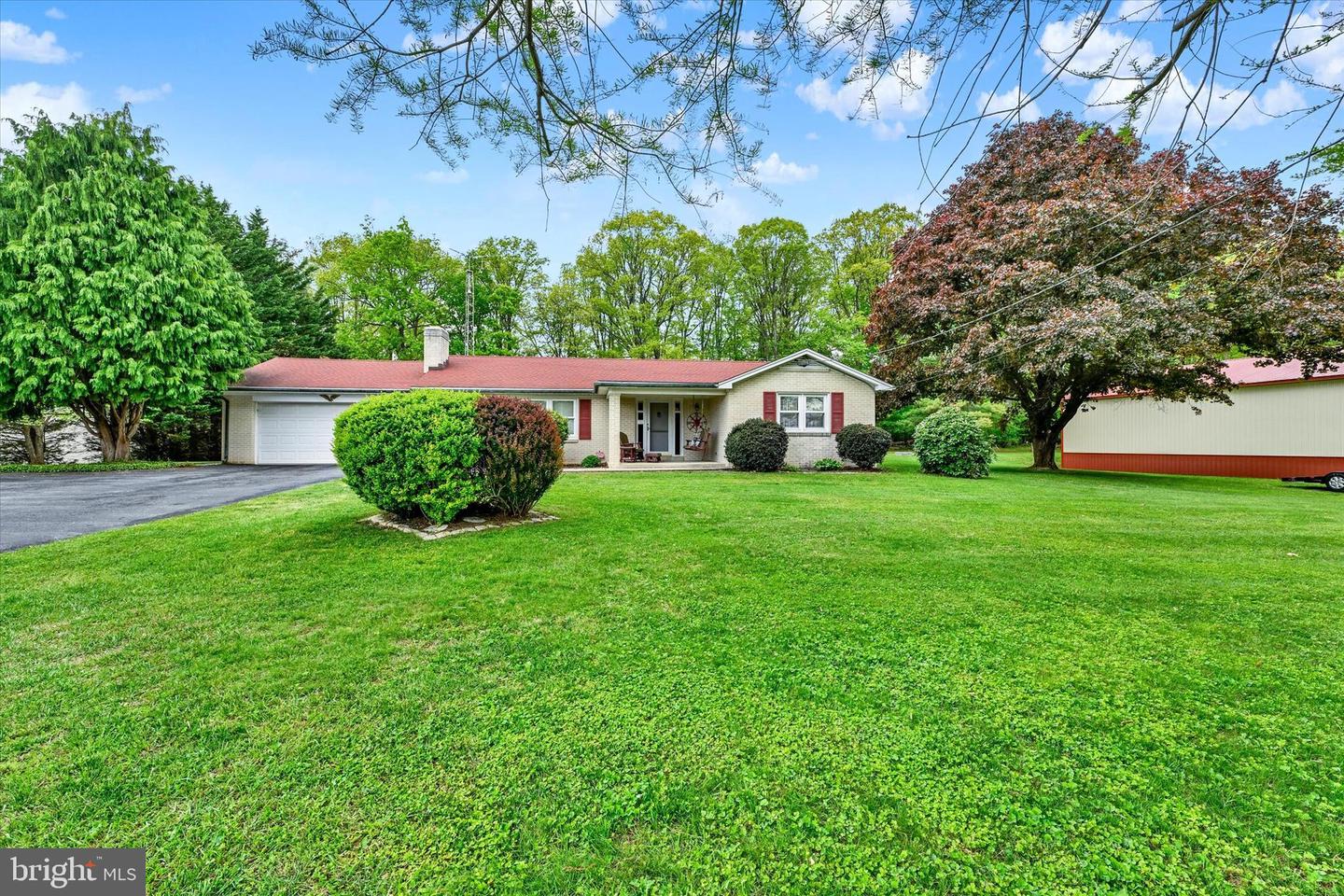 1609 Fairmount Rd Property Photo 38