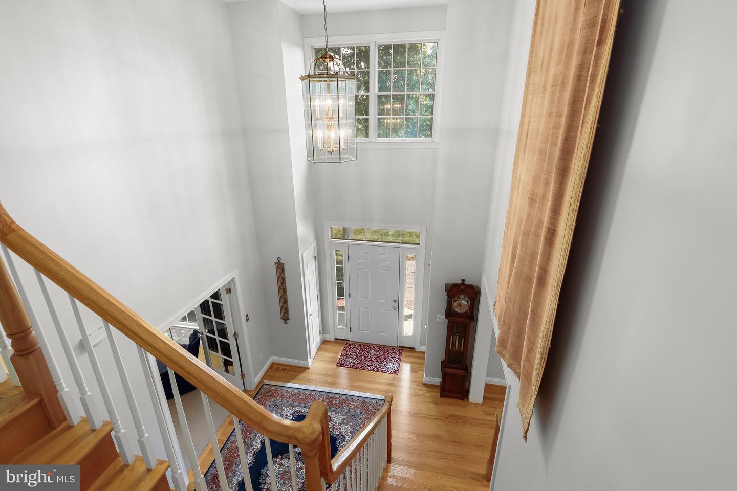 1920 Turnberry Ct Property Photo 5