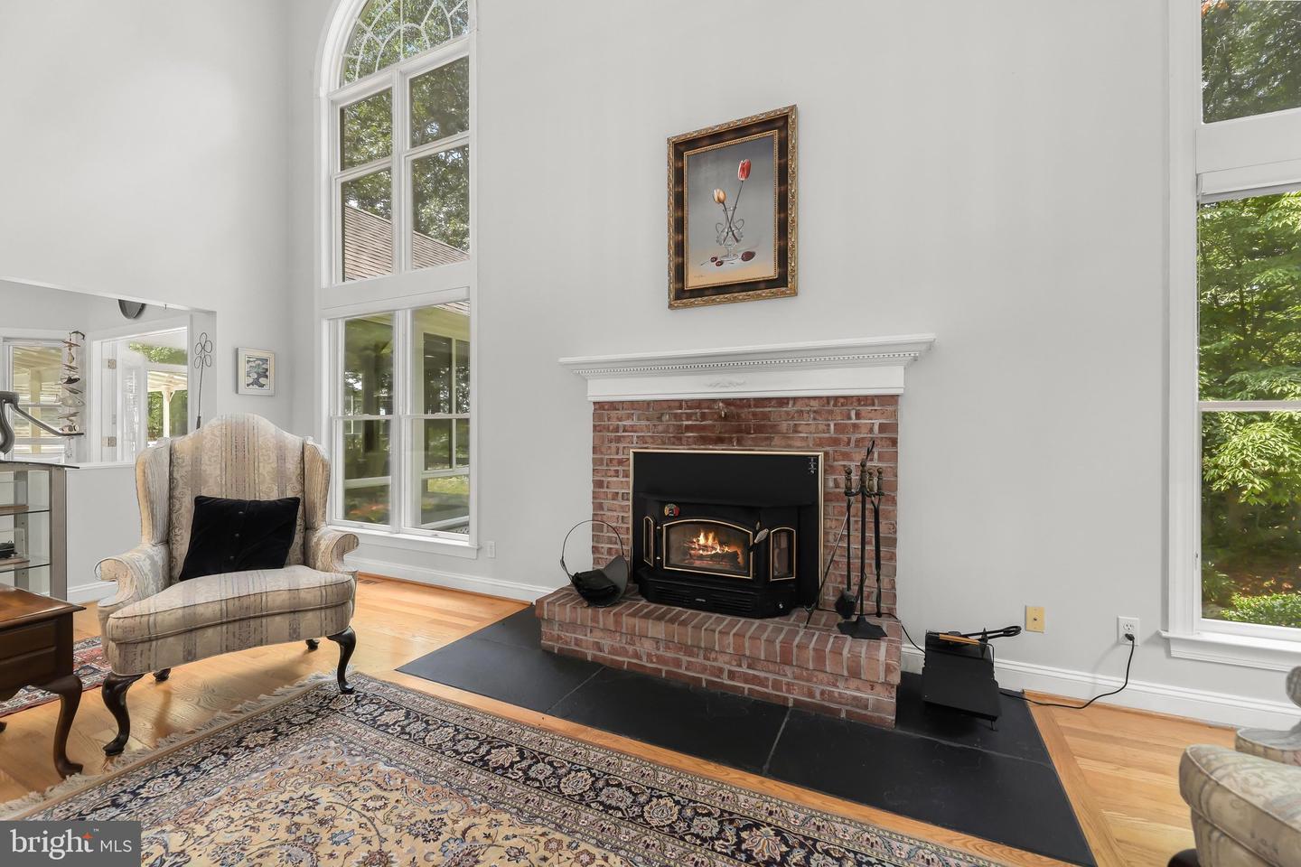 1920 Turnberry Ct Property Photo 13