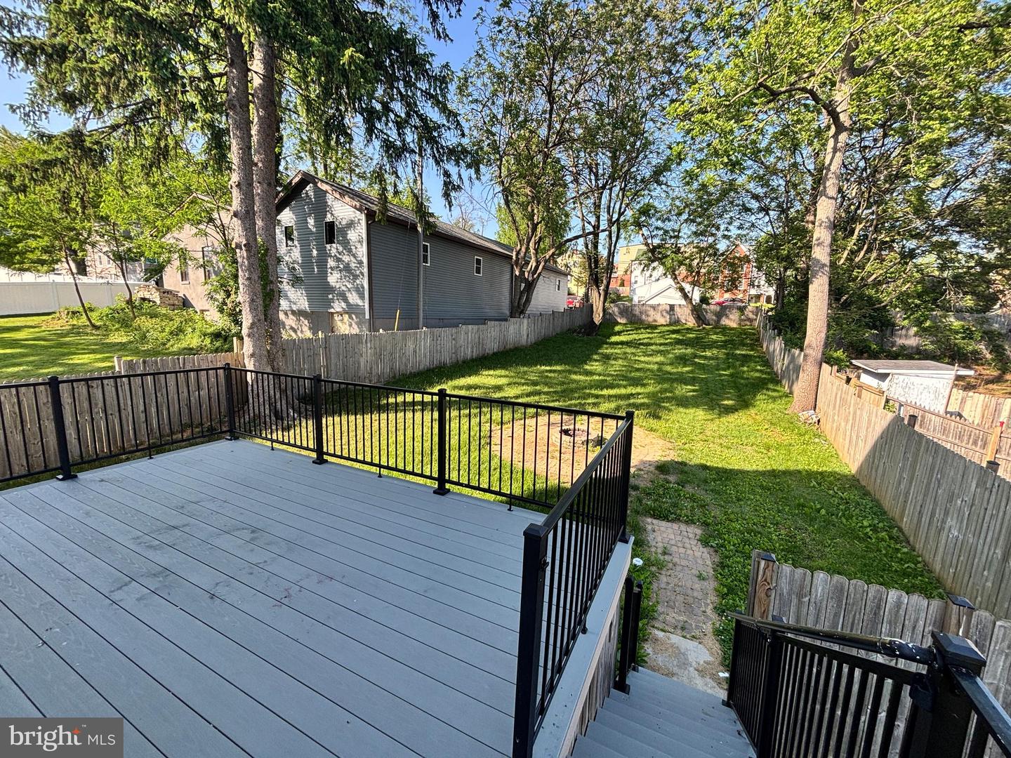 191 E George St Property Photo 6