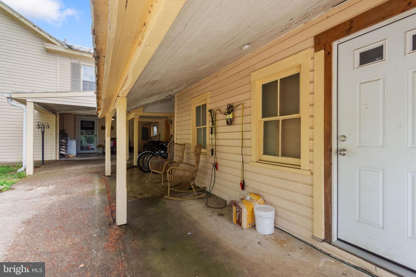 800 Trevanion Rd Property Photo 7