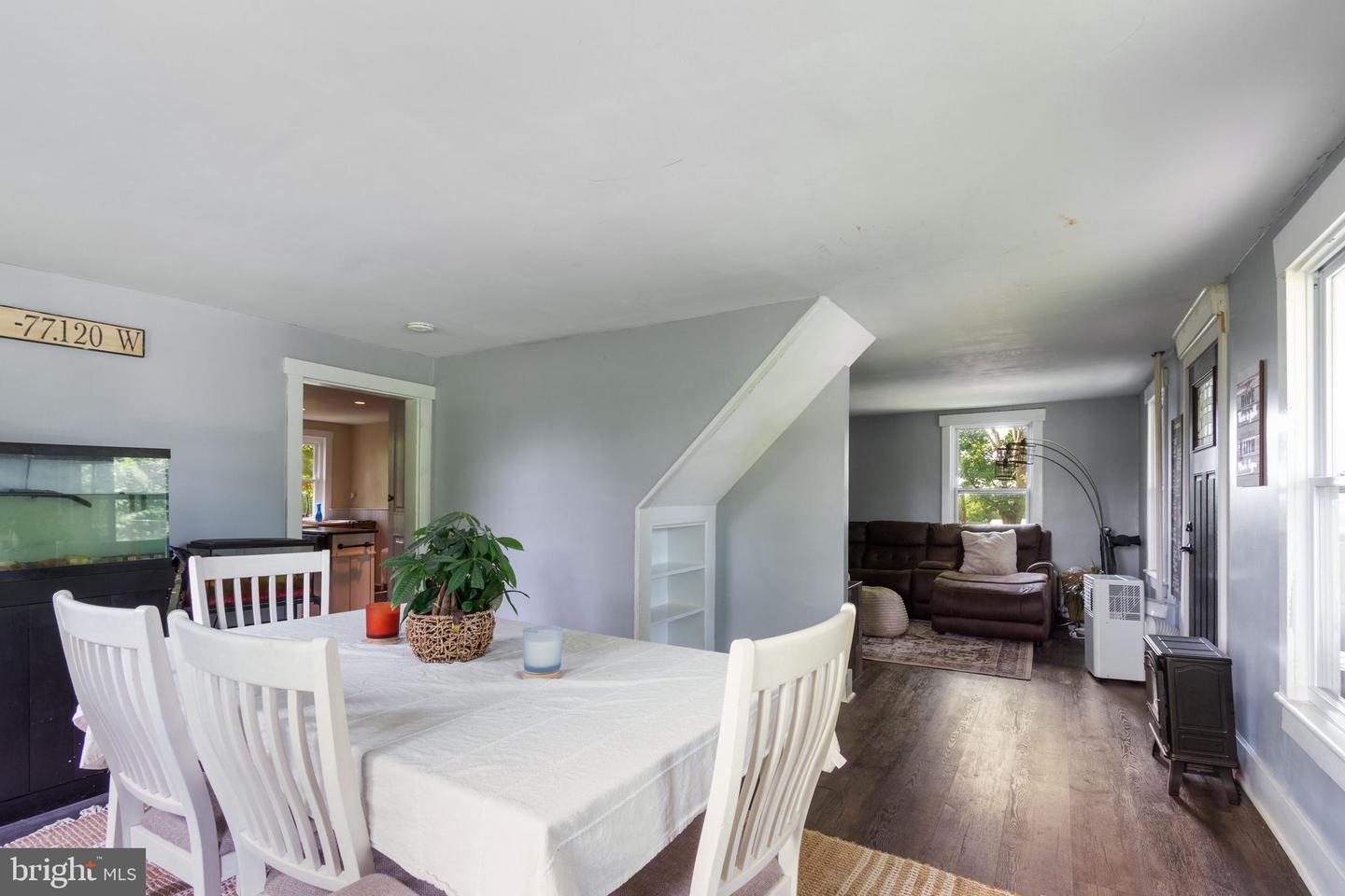 800 Trevanion Rd Property Photo 15