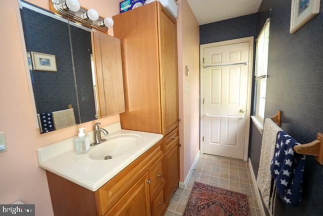 1740 Fairmount Rd Property Photo 42