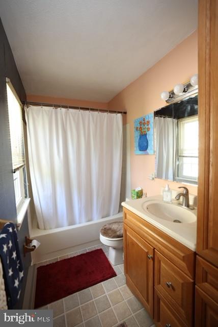 1740 Fairmount Rd Property Photo 43