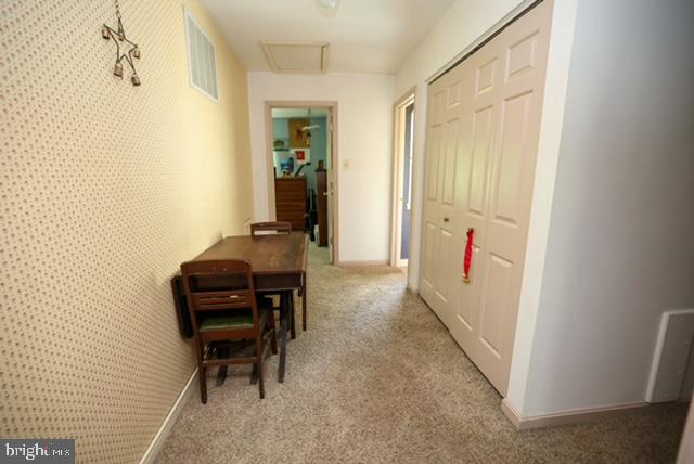 1740 Fairmount Rd Property Photo 52