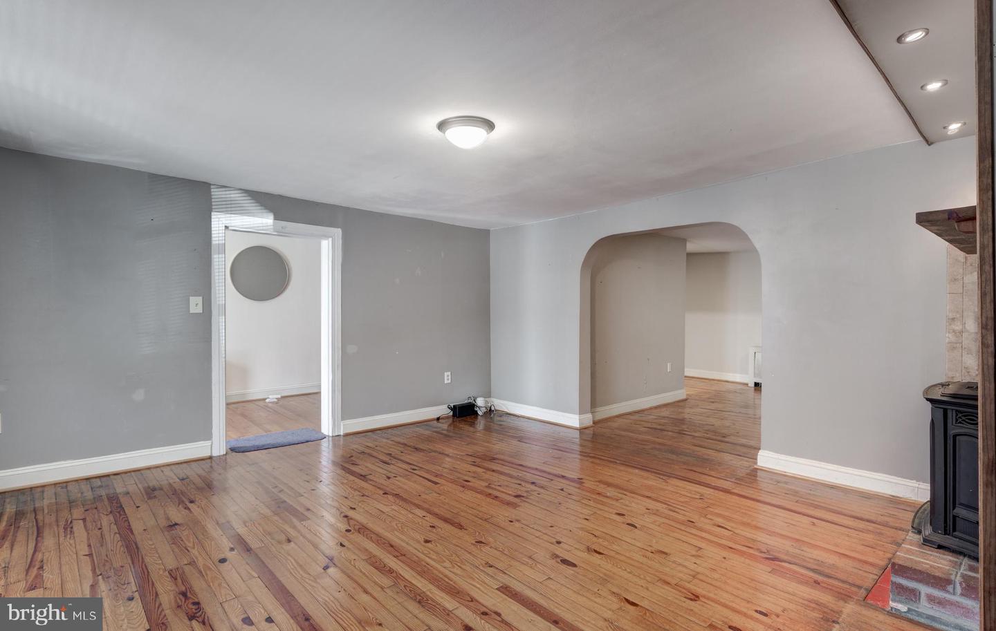 17 York St Property Photo 6
