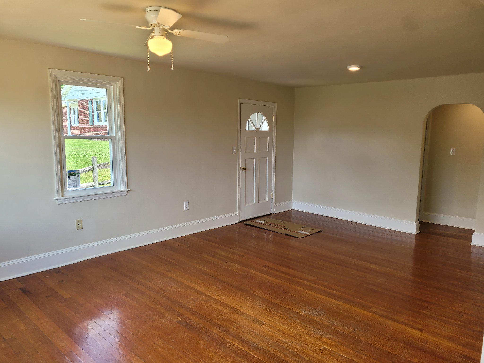 110 N Main St Property Photo 15