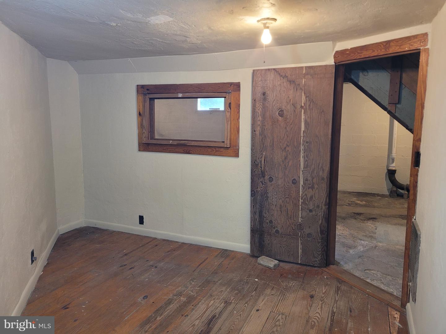 110 N Main St Property Photo 26