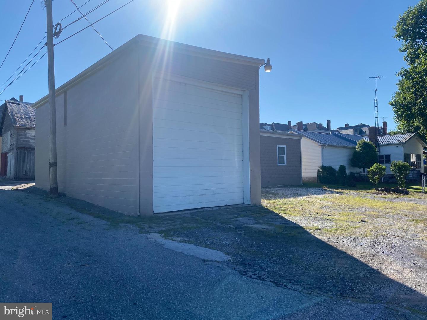 100 Church Rd Property Photo 10
