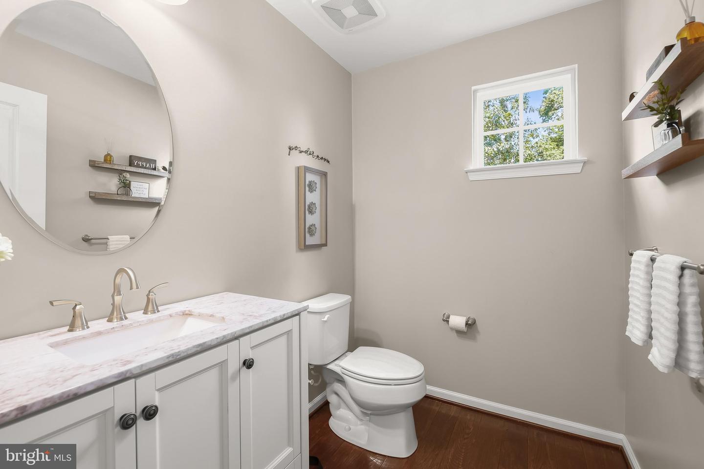 2081 Mountain Ash Ct Property Photo 28