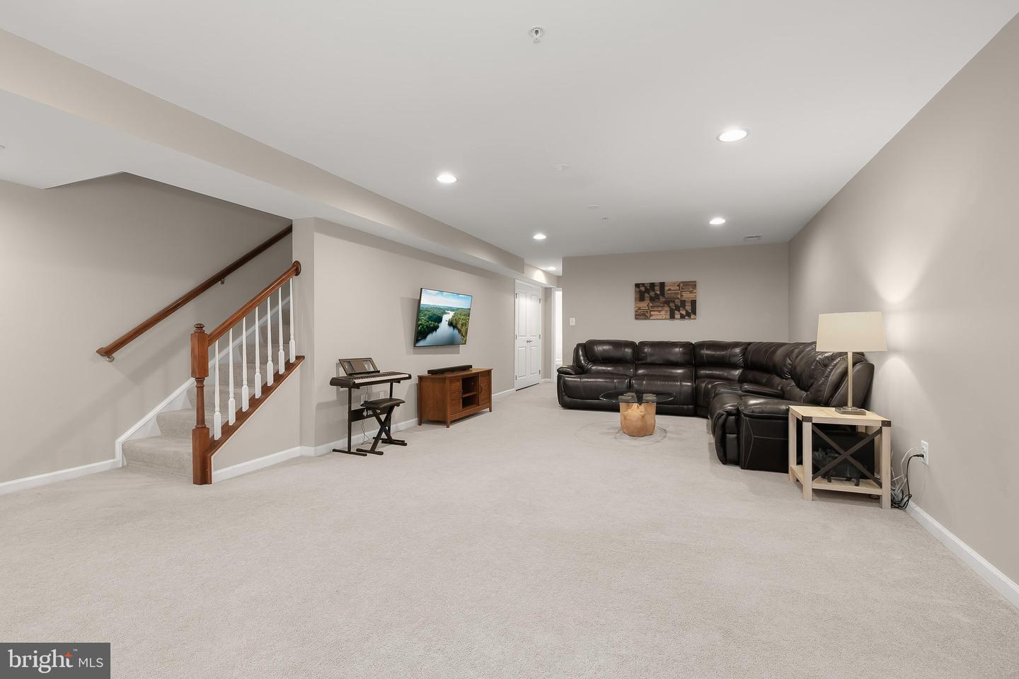 2081 Mountain Ash Ct Property Photo 48