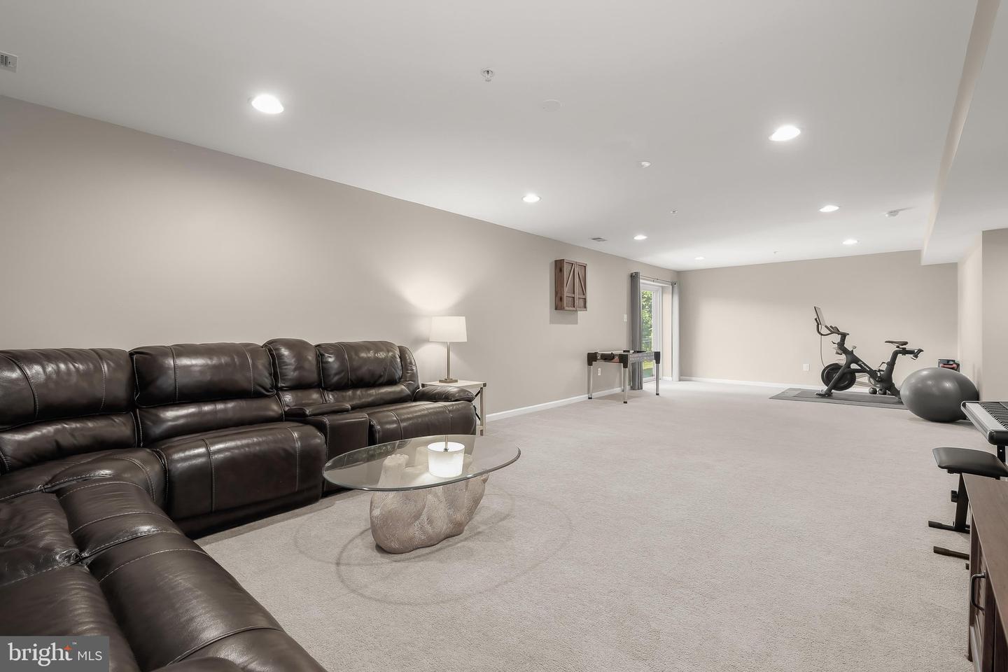 2081 Mountain Ash Ct Property Photo 50