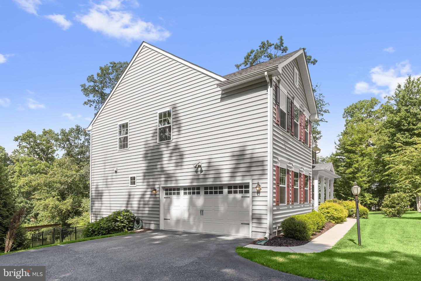 2081 Mountain Ash Ct Property Photo 65