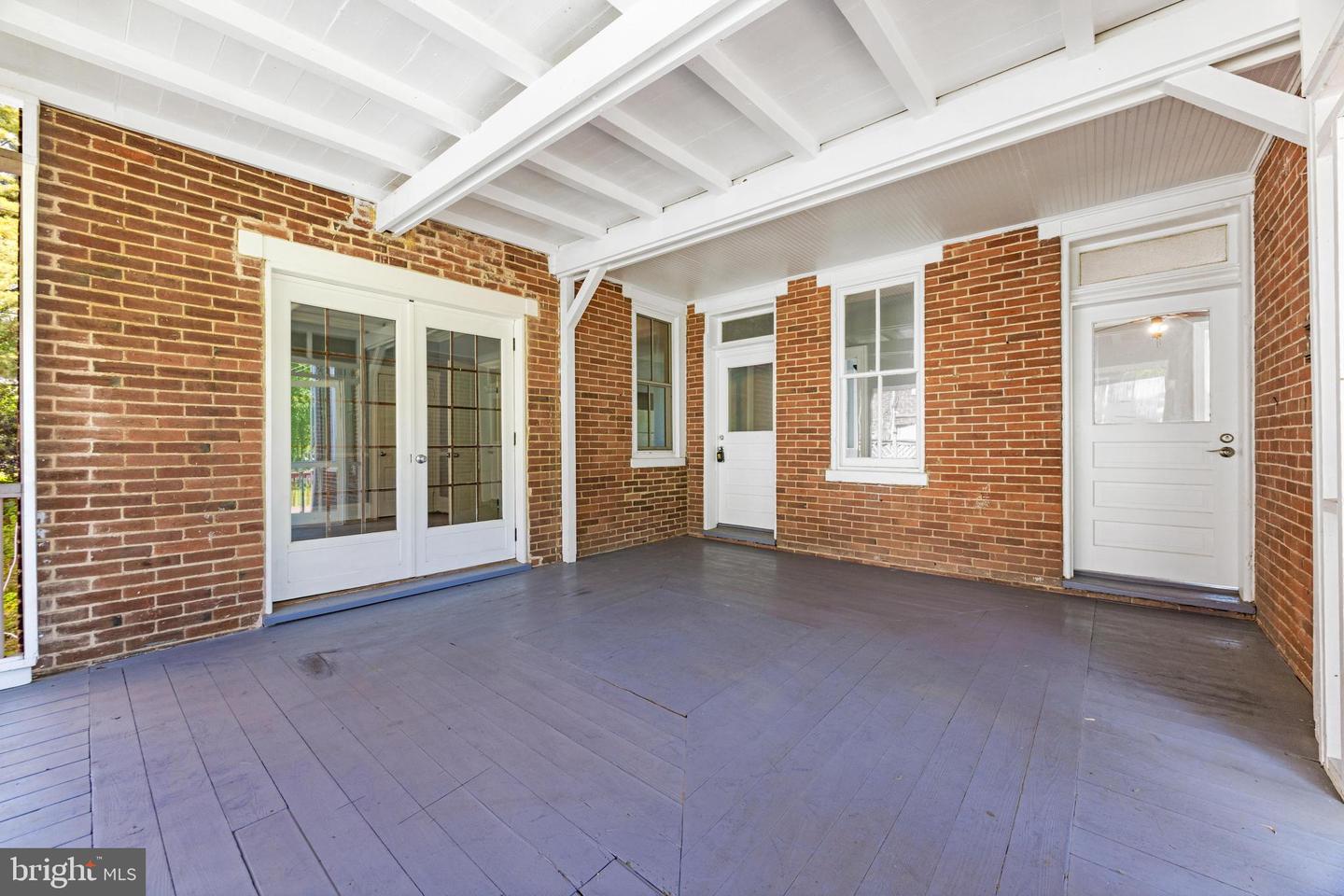 4300 Main St Property Photo 54