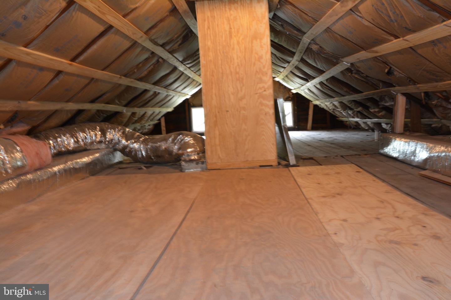 1006 Circle Dr Property Photo 35