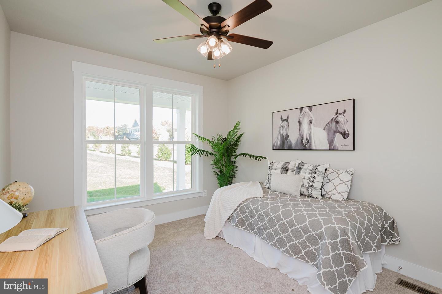 2527a Fourleaf Dr Property Photo 36