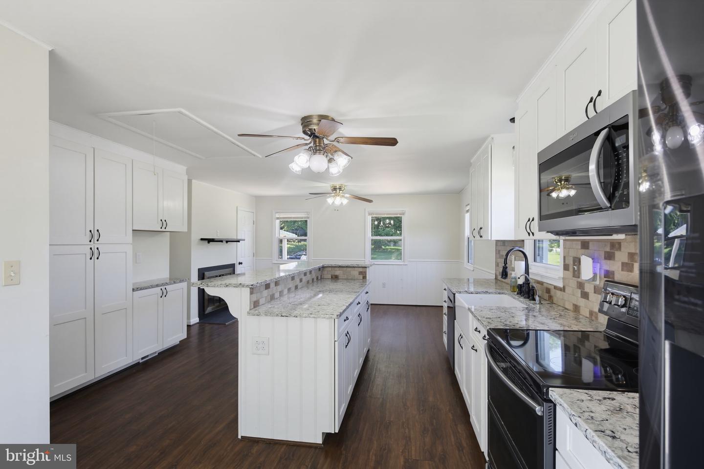 4307 Howard Dr Property Photo 12