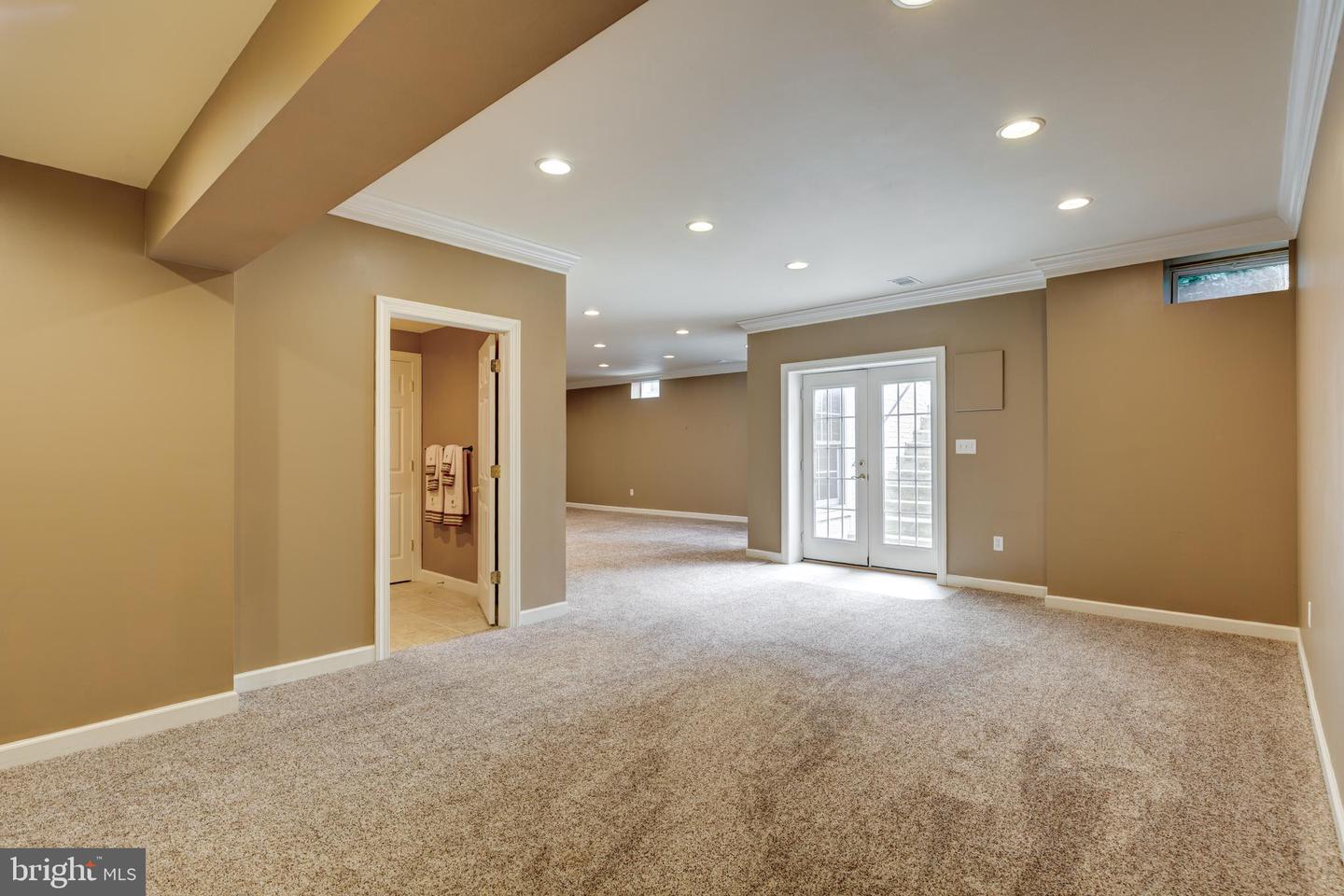 6050 Moore Dr Property Photo 65