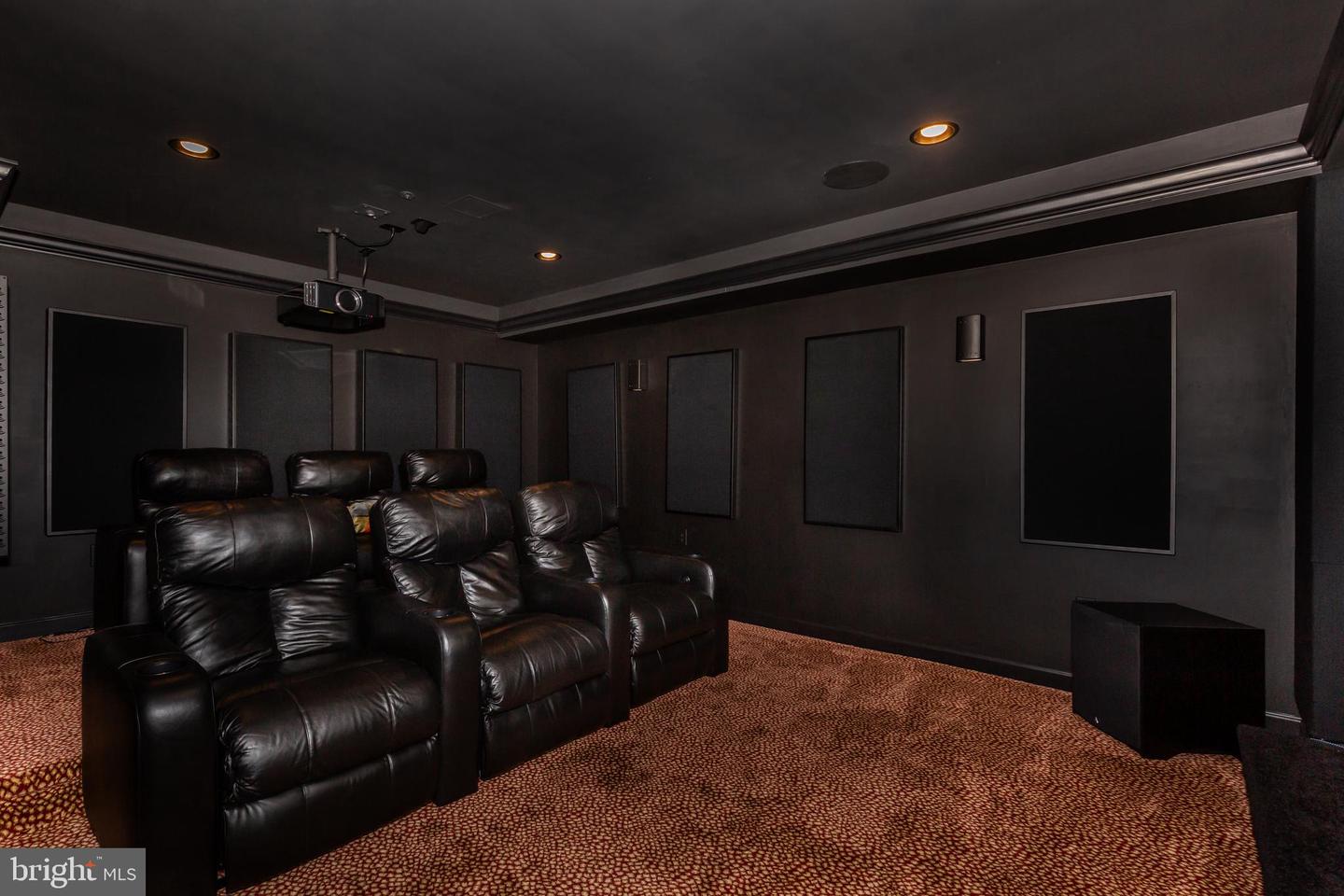 6050 Moore Dr Property Photo 70