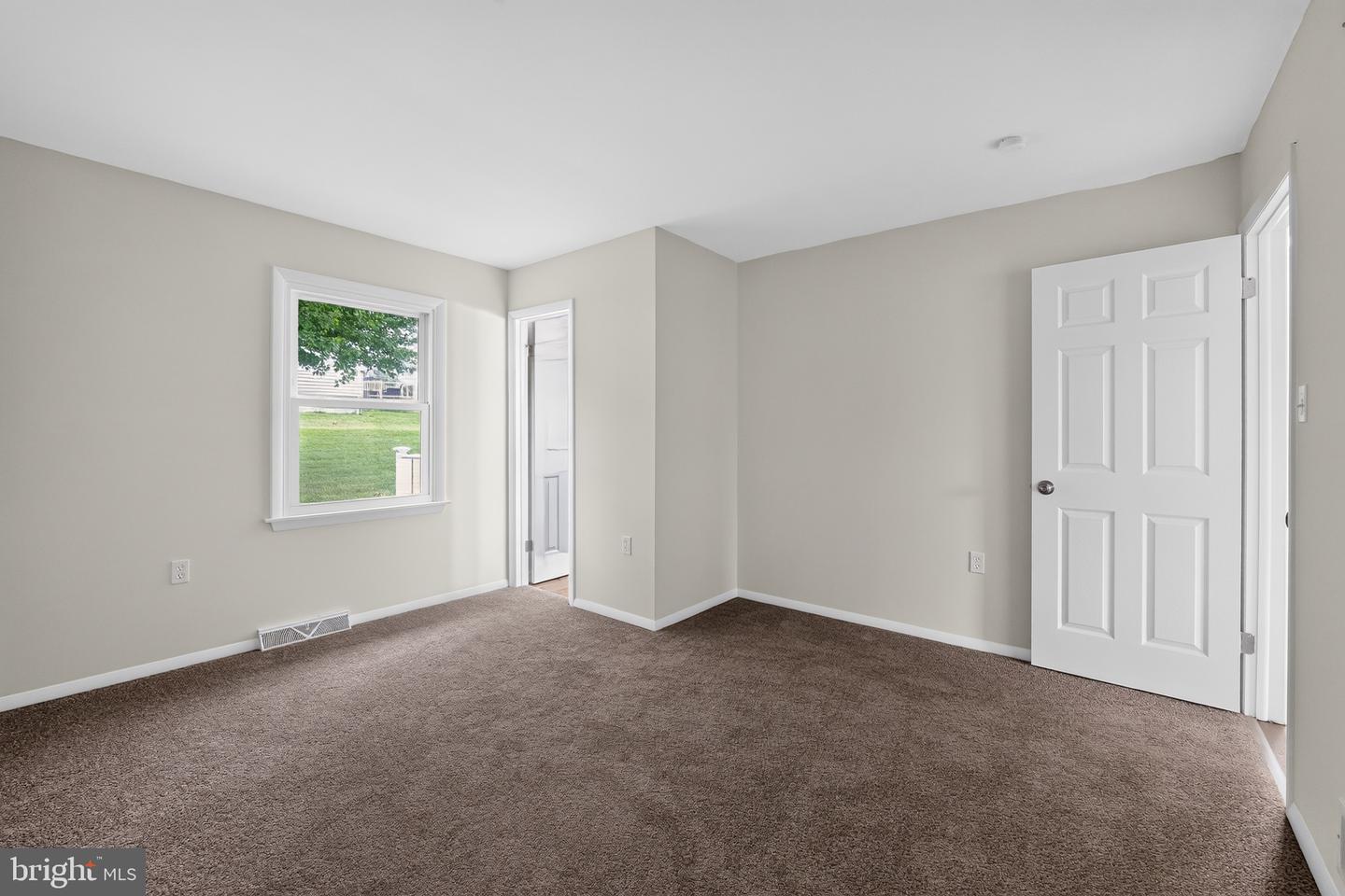 2733 Fridinger Mill Rd Property Photo 22