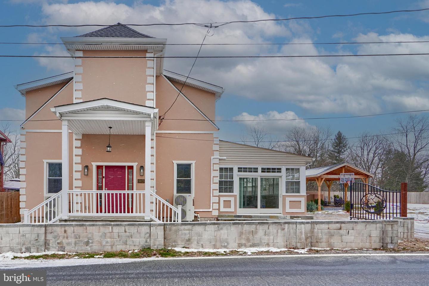 5021 HARNEY RD