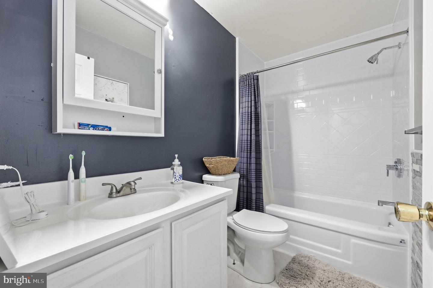 2910 Clear Hill Ln Property Photo 26
