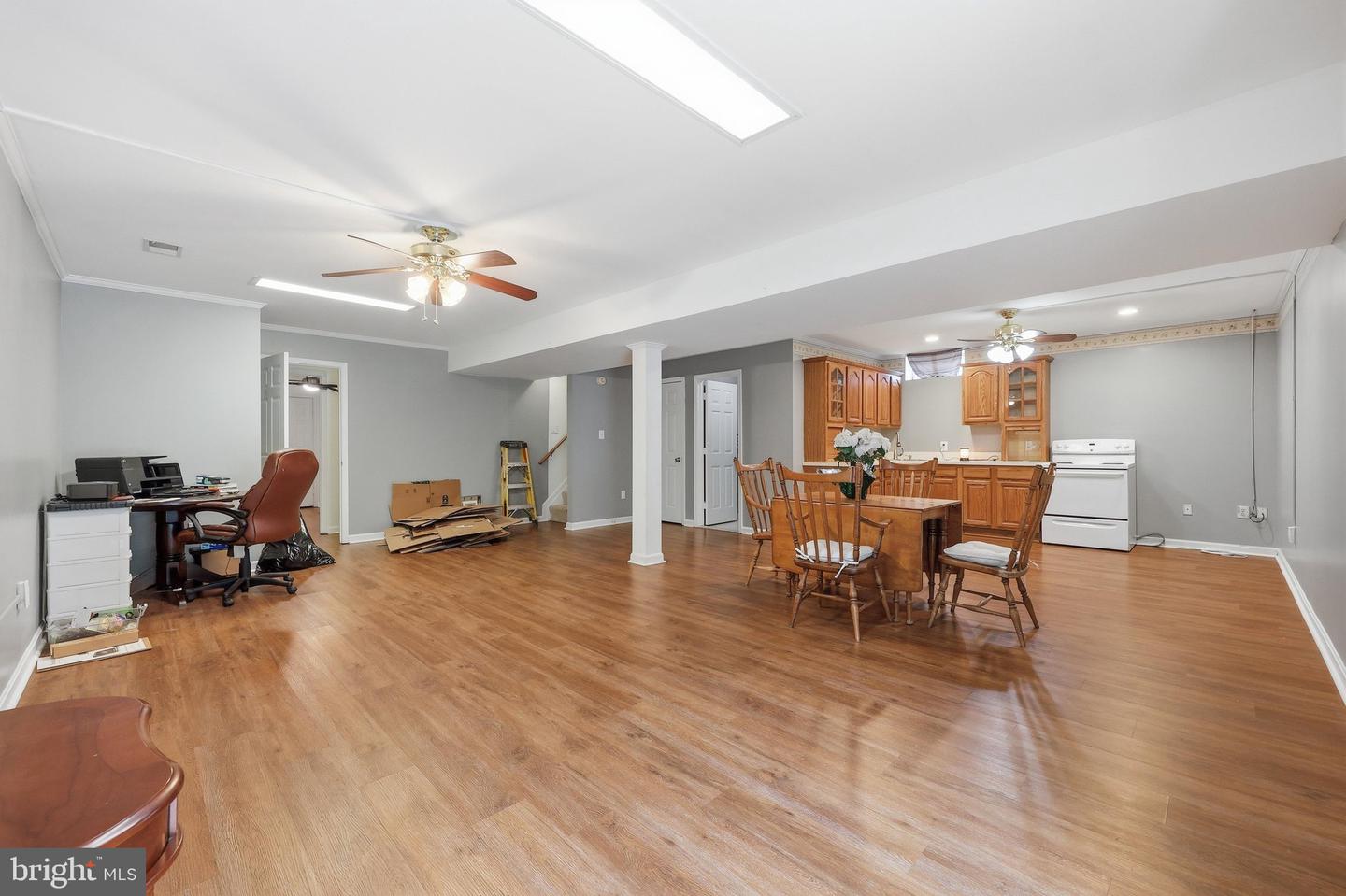 2910 Clear Hill Ln Property Photo 28