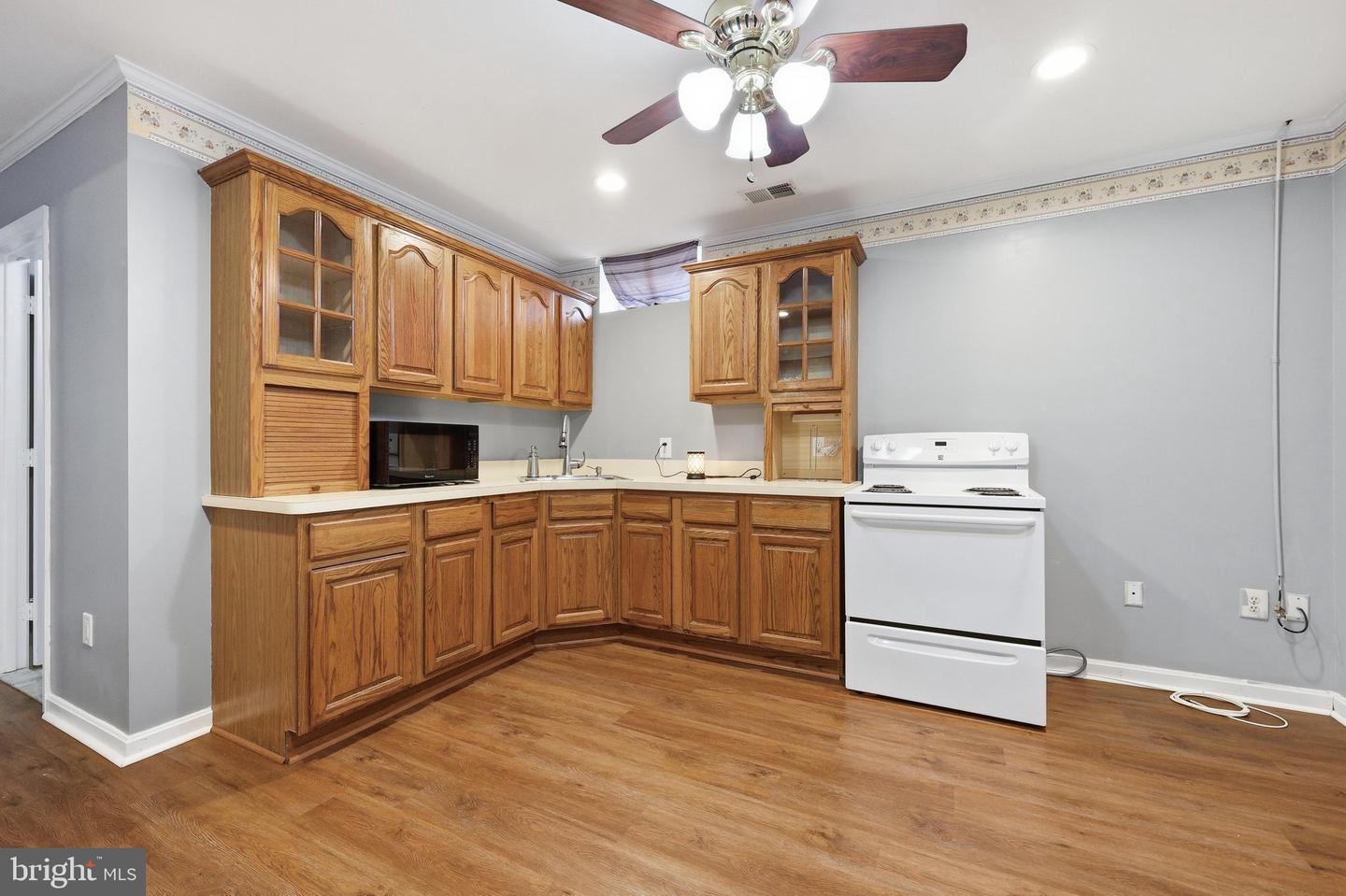 2910 Clear Hill Ln Property Photo 29