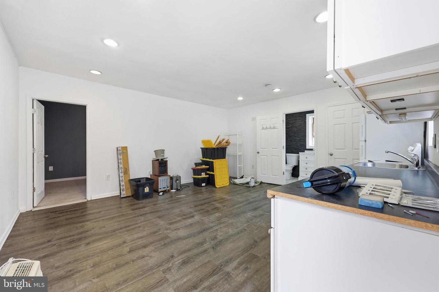 2910 Clear Hill Ln Property Photo 44