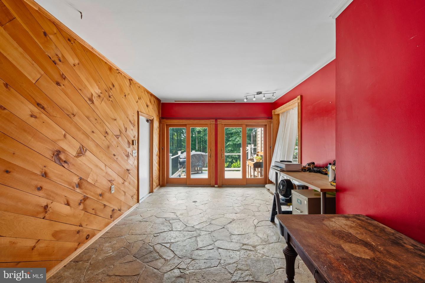 2702 Bird View Rd Property Photo 12