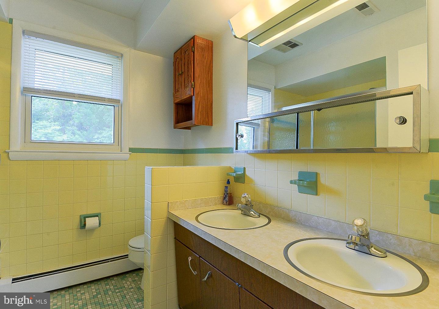 313 Wayne Ave Property Photo 25