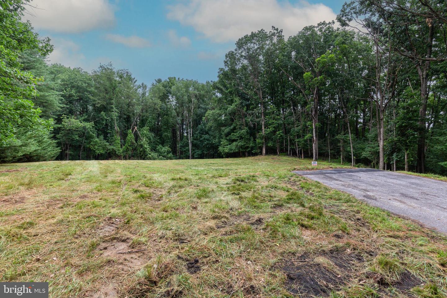 5416 Mineral Hill Rd Property Photo 2