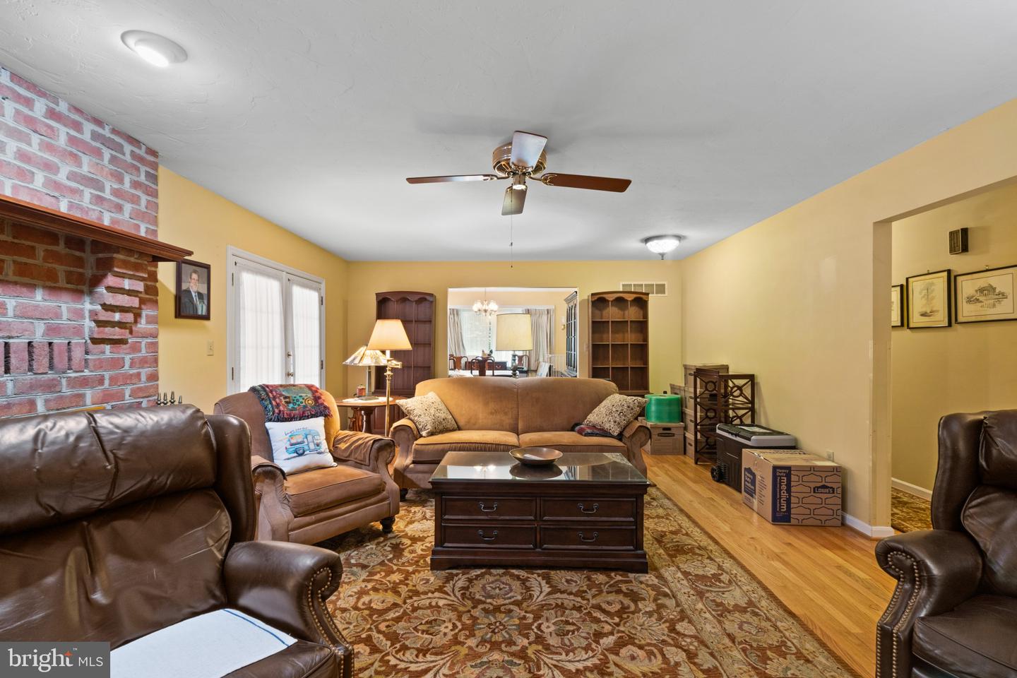 2597 Braddock Rd Property Photo 16
