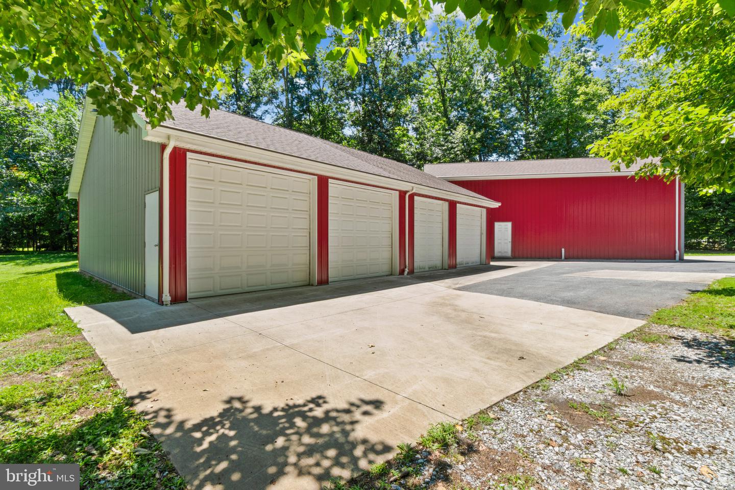 2597 Braddock Rd Property Photo 28